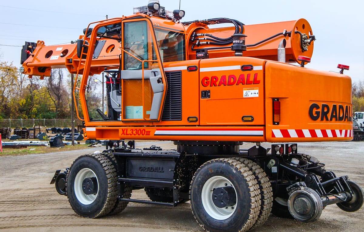 XL 3330 V - Gradall Railway Maintenance Machines - Amaco